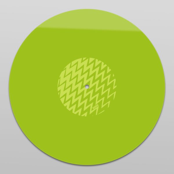 Zig Zag Wanderer – Acrylic Slipmat